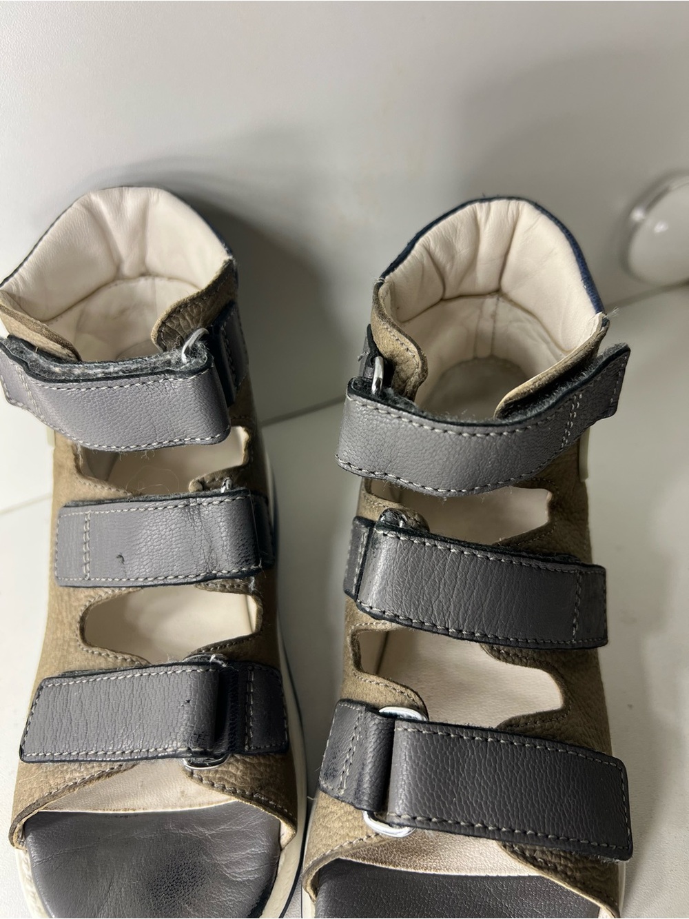 Kids Open-Toe Orthopedic Sandals in Olive with Black Straps - Picture 8 of 14